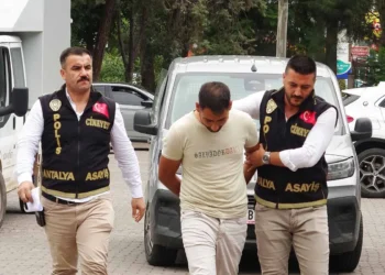 Konya’da polise teslim olmuştu! Antalya’daki kadın cinayetinin zanlısı tutuklandı