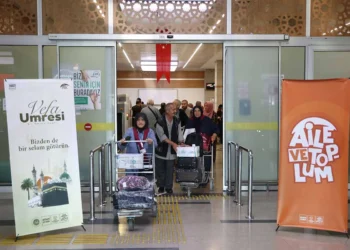 Konya’da Vefa Umresi’nin üçüncü kafilesi kutsal topraklardan döndü
