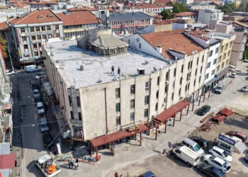 Konya’nın simge mekanı Rampalı Çarşı’da dönüşüm başladı