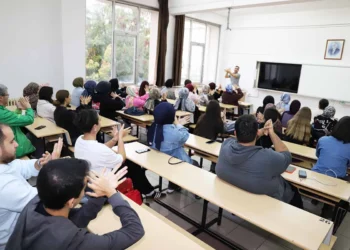 NEÜ’de 190 kişi için ilk yardım ve Türk işaret dili eğitimi