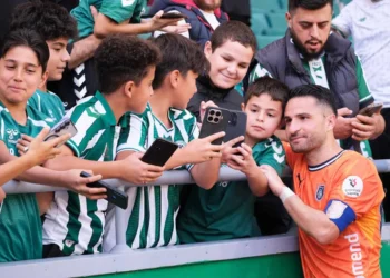 Ömer Ali Şahiner, Konyaspor taraftarlarının gönlünü yine kazandı
