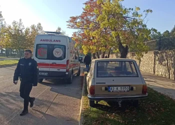 Seydişehir’de kontrolden çıkan otomobil ağaca çarptı: 1 yaralı